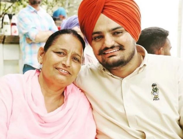 ਸਿੱਧੂ ਮੂਸੇਵਾਲਾ ਦੀ ਅੱਜ ਦੂਸਰੀ ਬਰਸੀ, ਭਾਵੁਕ ਹੋਈ ਮਾਂ, ਕਹਿੰਦੀ ਅੱਜ ਦਾ ਦਿਨ ਔਖਾ ਹੈ