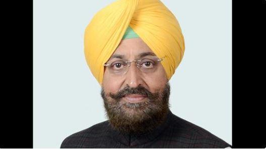 ਬਾਜਵਾ ਨੇ ਸਰਹੱਦੀ ਇਲਾਕੇ ਦੇ ਸਕੂਲਾਂ ਦੀ ਮਾੜੀ ਹਾਲਤ ਲਈ ਭਗਵੰਤ ਮਾਨ ਦੀ ਕੀਤੀ ਆਲੋਚਨਾ