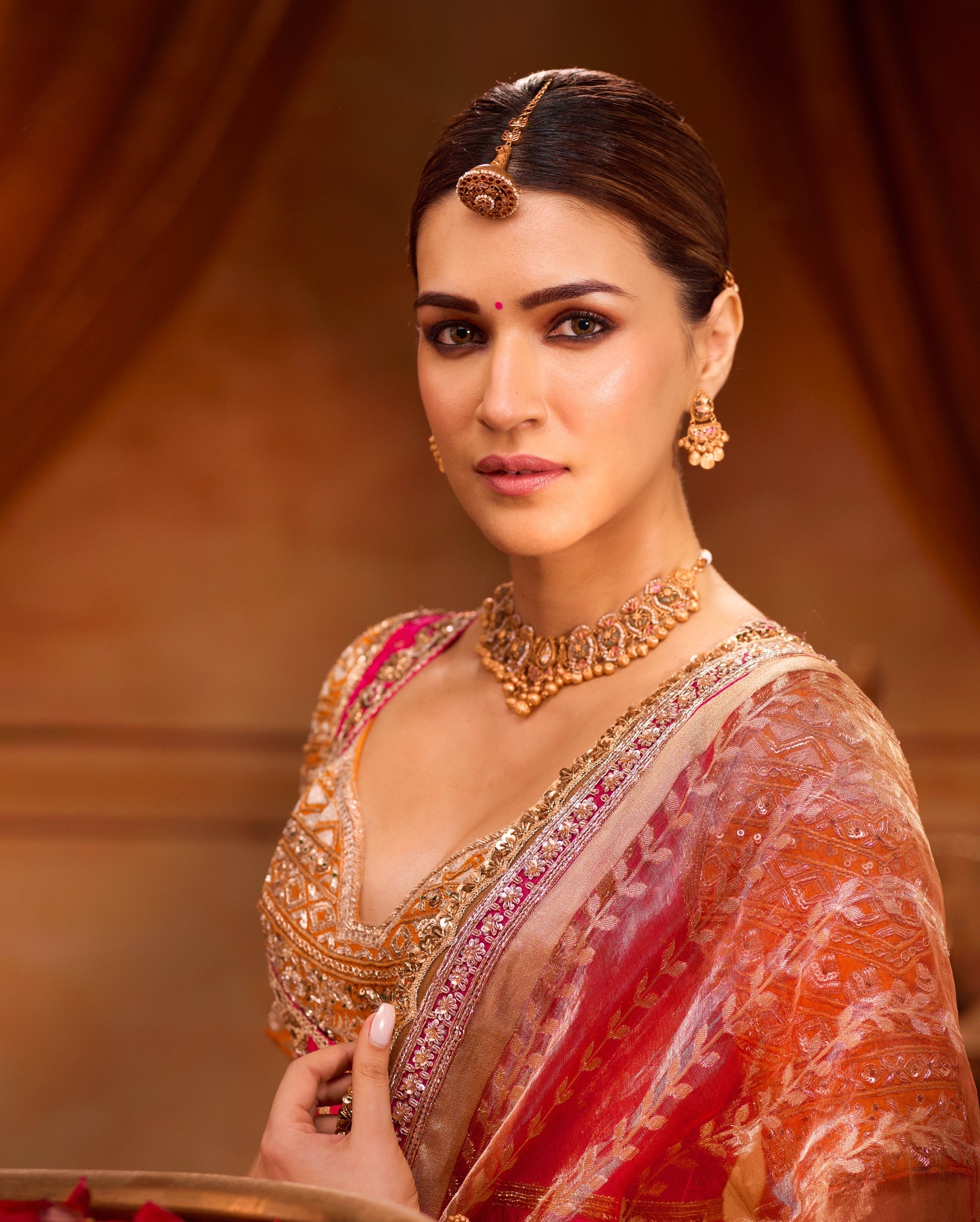 Kriti Sanon Birthday: ਪਹਿਲੀ ਰੈਂਪ ਵਾਕ ਤੋਂ ਬਾਅਦ ਇਸ ਕਾਰਨ ਰੋ ਪਈ ਸੀ ਕ੍ਰਿਤੀ, ਸਾਊਥ ਤੋਂ ਕੀਤਾ ਸੀ ਡੈਬਿਊ