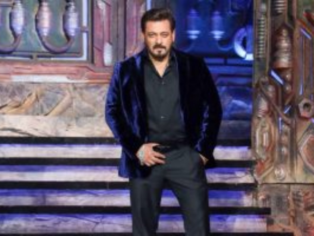 Bigg Boss 18: ਬਾਬਾ ਸਿੱਦੀਕੀ ਦੀ ਮੌਤ ਤੋਂ ਸਦਮੇ ‘ਚ ਸਲਮਾਨ, ਭਾਵੁਕ ਹੋ ਕੇ ਬੋਲੇ ​​’ਮੈਂ ਨਹੀਂ ਆਉਣਾ ਚਾਹੁੰਦਾ ਸੀ’