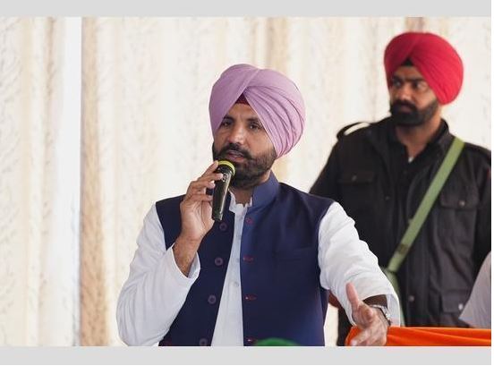 ਗਿੱਦੜਬਾਹਾ ਜ਼ਿਮਨੀ ਚੋਣ: ਰਾਜਾ ਵੜਿੰਗ ਨੇ ਲੋਕਾਂ ਨੂੰ 50 ਹਜ਼ਾਰ ਰੁਪਏ ਦੇਣ ਦਾ ਕੀਤਾ ਵਾਅਦਾ
