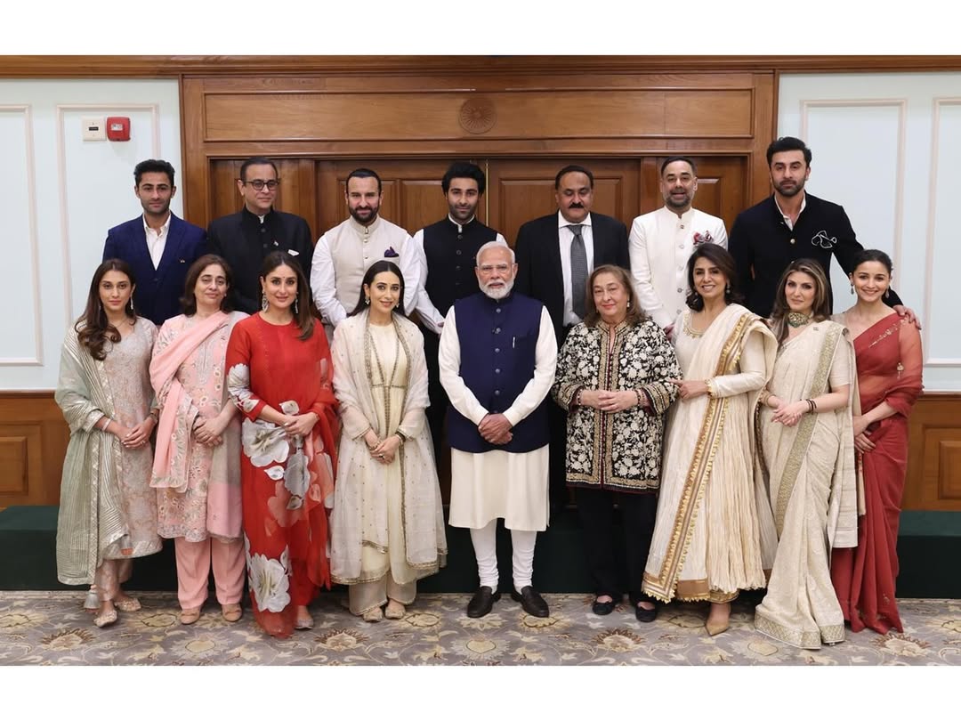 Pm Modi ਨੇ ਕਰੀਨਾ ਦੇ ਬੇਟੇ ਤੈਮੂਰ ਅਤੇ ਜੇਹ ਨੂੰ ਦਿੱਤਾ ਆਪਣਾ Autograph