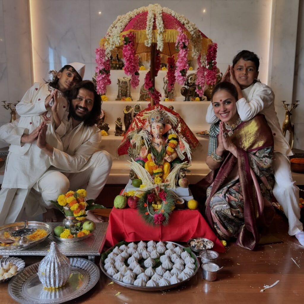 Riteish Deshmukh Birthday – ਫਲਾਪ ਡੈਬਿਊ ਦੇ ਬਾਵਜੂਦ ਬਣੀ ਯਾਦਗਾਰ ਫਿਲਮ, ਜਾਣੋ ਕਿਵੇਂ ਮਿਲਿਆ ਜੀਵਨ ਸਾਥੀ