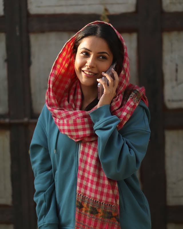 Shehnaaz Gill VIDEO – ਦੁਬਈ ਵਿੱਚ ਇਸ ਤਰ੍ਹਾਂ ਸ਼ਹਿਨਾਜ਼ ਨੇ ਮਨਾਇਆ ਪ੍ਰੀ-ਜਨਮਦਿਨ ਸੈਲੀਬ੍ਰੇਸ਼ਨ