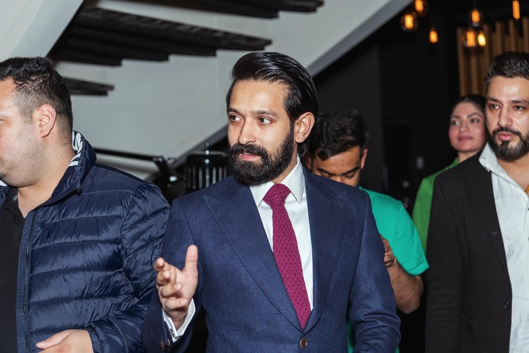 Vikrant Massey Net Worth: ਕਦੇ ਘਰ ਚਲਾਉਣ ਲਈ ਉਹ ਇੱਕ ਕੌਫੀ ਸ਼ਾਪ ਵਿੱਚ ਕਰਦਾ ਸੀ ਕੰਮ, ਅੱਜ ਉਸਨੇ ਕਰੋੜਾਂ ਦੀ ਬਣਾ ਲਈ ਹੈ ਜਾਇਦਾਦ