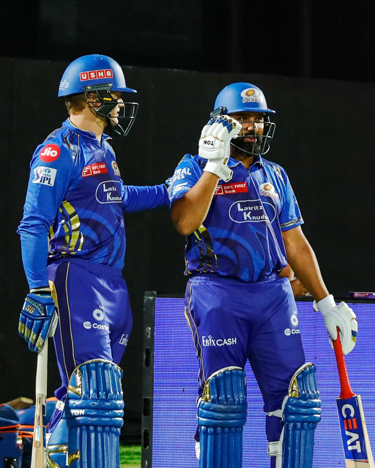 IPL 2025- 2 ਟੀਮਾਂ ਪਲੇਆਫ ਤੋਂ ਬਾਹਰ, 8 ਟੀਮਾਂ ਵਿਚਕਾਰ ਰੋਮਾਂਚਕ ਮੁਕਾਬਲਾ, SRH ਕੋਲ ਹੈ ਮੌਕਾ